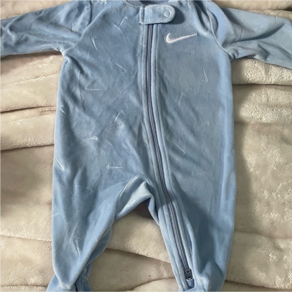 Nike Velour Light Blue Baby Footie EUC